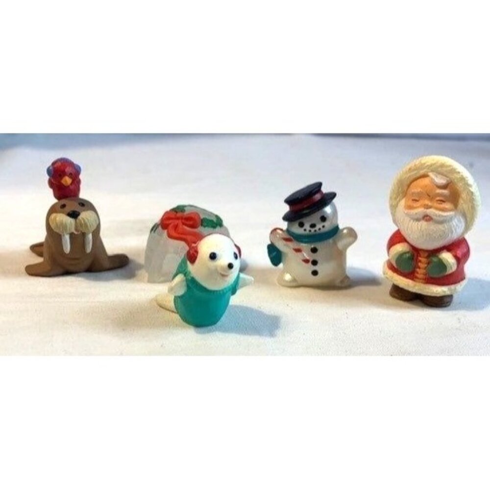 Hallmark Merry Miniatures Holiday North Pole Figurine Set Santa Seal Igloo & Mor